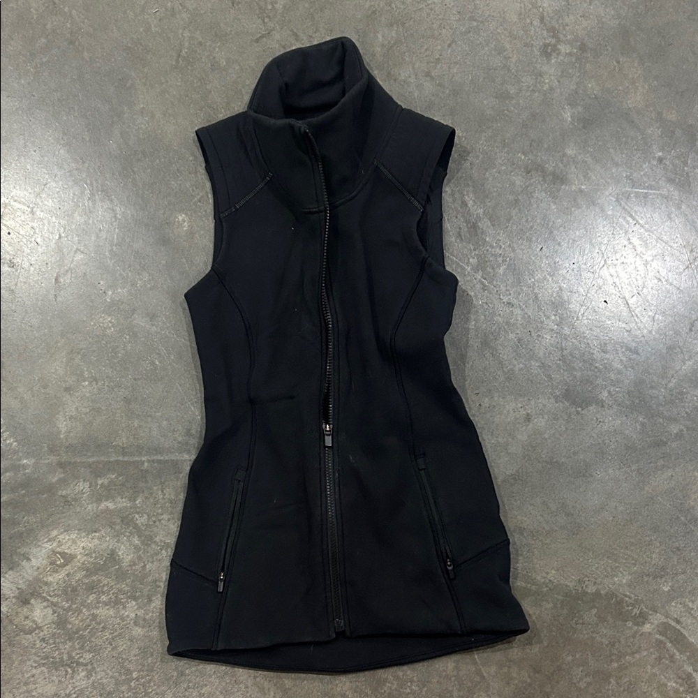 Black Sleeveless Zip-Up Vest